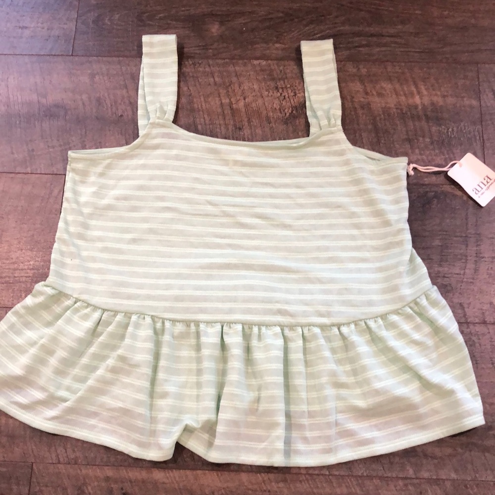 A.N.A LIGHT MINT GREEN TANK W/RUFFLES SIZE L